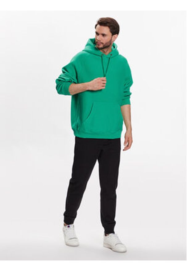 Champion Bluza Acid Wash 217979 Zielony Relaxed Fit. Kolor: zielony. Materiał: bawełna