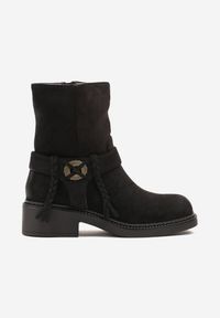 Renee - Czarne Botki Bikery z Guzikiem i Sznurkami Alissarie. Okazja: na co dzień. Kolor: czarny. Materiał: skóra. Styl: casual #4