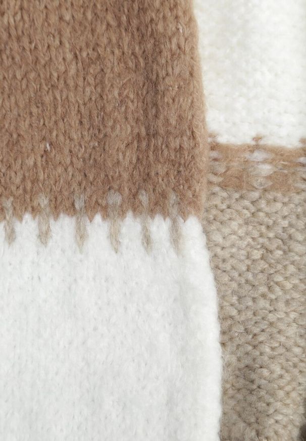 Renee - Brązowy Kardigan z Domieszką Wełny i Wiskozy w Patchworkowym Stylu Fesolinne. Okazja: na spacer. Kolor: brązowy. Materiał: wiskoza, wełna