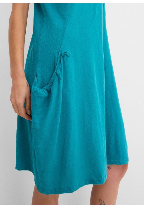 bonprix - Sukienka z bawełnianego dżerseju z kieszeniami. Kolor: niebieski. Materiał: jersey, bawełna. Długość rękawa: bez rękawów