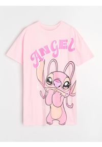 Sinsay - Bawełniana koszula nocna z nadrukiem Lilo & Stitch - różowy. Kolor: różowy. Materiał: bawełna. Wzór: nadruk #1