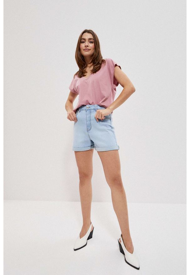 MOODO - Szorty jeansowe typu bermudy. Okazja: na co dzień, na plażę. Stan: podwyższony. Materiał: jeans. Wzór: gładki. Styl: casual