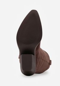 Born2be - Brązowe Gładkie Kozaki Kowbojki z Imitacji Zamszu na Stożkowym Obcasie Karelia. Nosek buta: otwarty. Kolor: brązowy. Materiał: zamsz. Wzór: gładki. Obcas: na obcasie. Wysokość obcasa: średni #7
