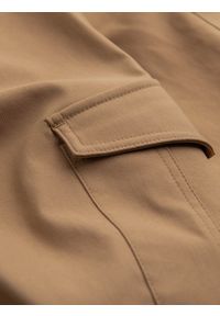 Ombre Clothing - Spodnie męskie materiałowe REGULAR z kieszeniami cargo - jasnobrązowe V4 OM-PACG-0178 - XXL. Kolor: brązowy. Materiał: materiał #5
