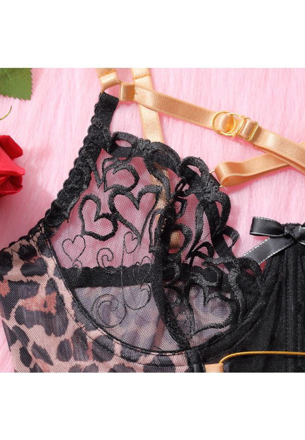 Intica - Bielizna z haftem na romantyczne wieczory Yelena. Kolor: wielokolorowy. Materiał: tkanina. Wzór: haft