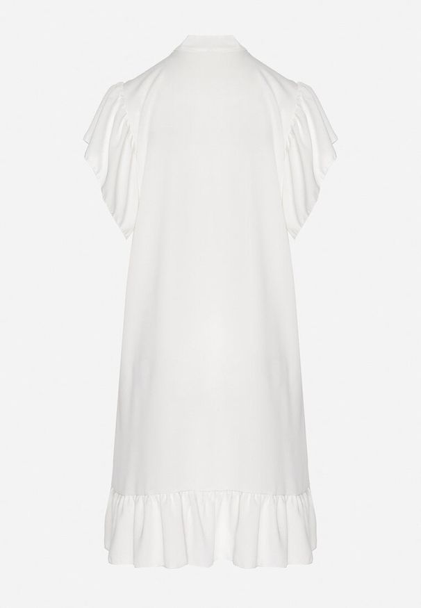 Born2be - Biała Sukienka Koszulowa z Guzikami i Falbankami Tenalena. Okazja: na co dzień. Typ kołnierza: kołnierz z falbankami. Kolor: biały. Typ sukienki: koszulowe. Styl: sportowy, casual, elegancki