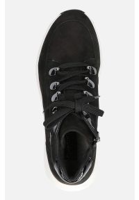 Caprice - Buty sportowe z miękkiego zamszu. Kolor: czarny. Materiał: zamsz. Szerokość cholewki: normalna. Wzór: aplikacja #5