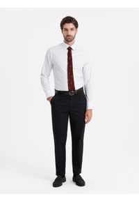 Ombre Clothing - Bawełniana koszula męska w mikro wzór REGULAR FIT - biała V1. Typ kołnierza: kołnierzyk klasyczny. Kolor: biały. Materiał: bawełna. Długość rękawa: długi rękaw. Długość: długie. Wzór: nadruk. Styl: klasyczny #7
