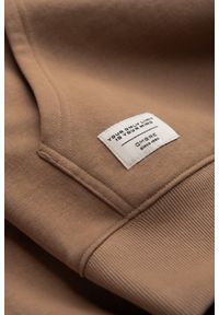 Ombre Clothing - Męska bluza dresowa kangurka z kapturem - brązowa V2 OM-SSBN-0177 - L. Okazja: na co dzień. Typ kołnierza: kaptur. Kolor: brązowy. Materiał: dresówka. Wzór: aplikacja. Styl: klasyczny, casual #10