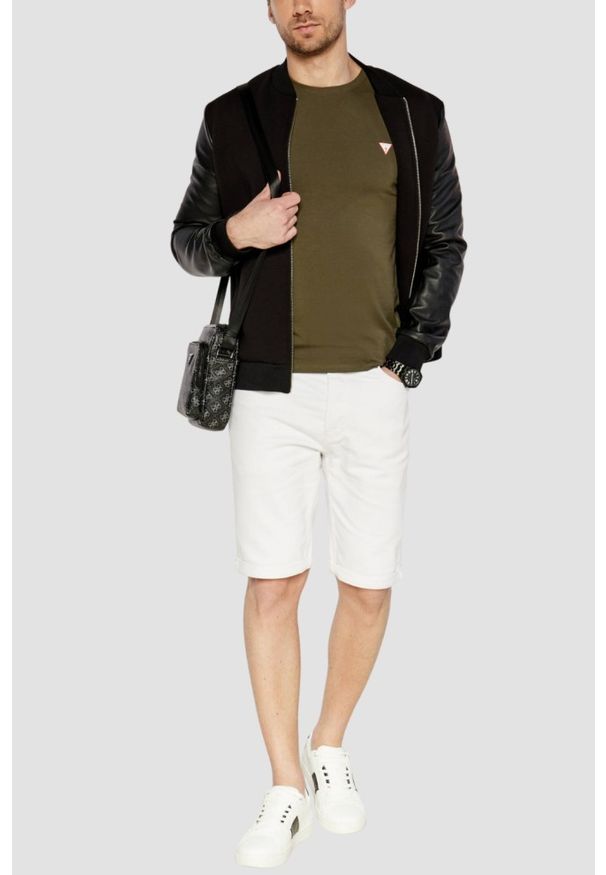 Guess - GUESS Zielony męski t-shirt z okrągłym dekoltem, Rozmiar L. Okazja: na co dzień. Kolor: zielony. Materiał: elastan, bawełna, materiał. Długość rękawa: krótki rękaw. Długość: krótkie. Styl: casual