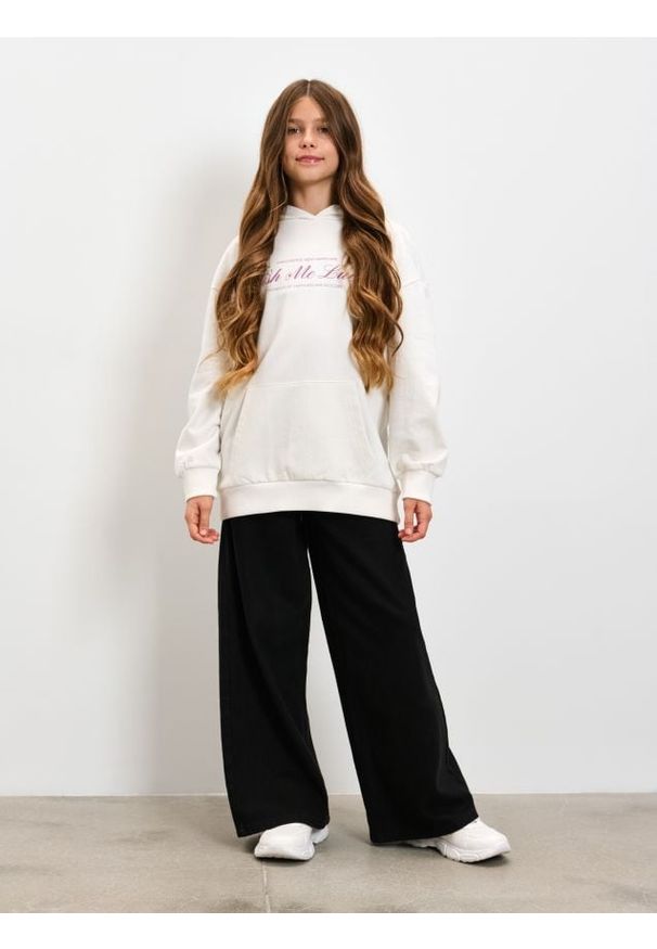 Sinsay - Bluza hoodie z napisem - kremowy. Kolor: kremowy. Wzór: napisy