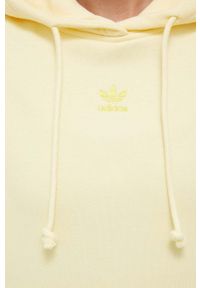 adidas Originals bluza damska kolor żółty z kapturem z aplikacją. Typ kołnierza: kaptur. Kolor: żółty. Materiał: materiał. Wzór: aplikacja #2