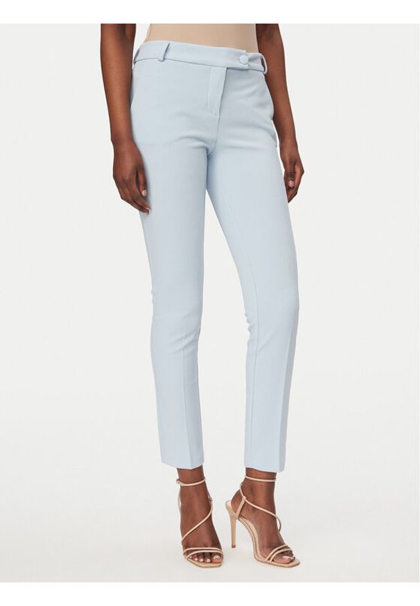 Rinascimento Spodnie materiałowe CFC0127865003 Błękitny Slim Fit. Kolor: niebieski. Materiał: syntetyk