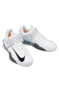Nike Buty na siłownię Savaleos CV5708 100 Biały. Kolor: biały. Materiał: skóra. Sport: fitness