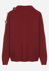 Born2be - Bordowy Sweter Ozdobiony Metalicznymi Guzikami Amentia. Typ kołnierza: golf. Kolor: czerwony. Materiał: jeans. Wzór: aplikacja. Styl: klasyczny