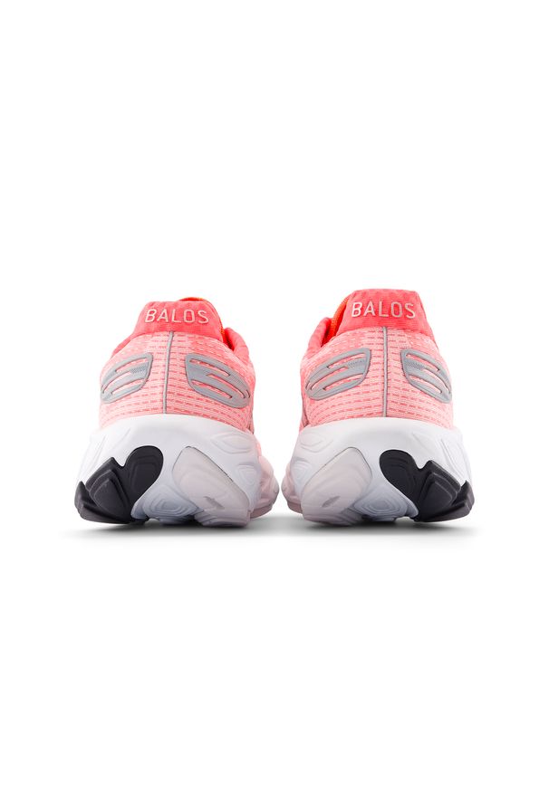 Buty męskie New Balance Fresh Foam x Balos v1 MBALCE1 – pomarańczowe. Okazja: na co dzień. Kolor: pomarańczowy. Szerokość cholewki: normalna. Sport: bieganie, fitness