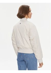Tommy Jeans Kurtka bomber Classics DW0DW17240 Beżowy Regular Fit. Kolor: beżowy. Materiał: syntetyk #5