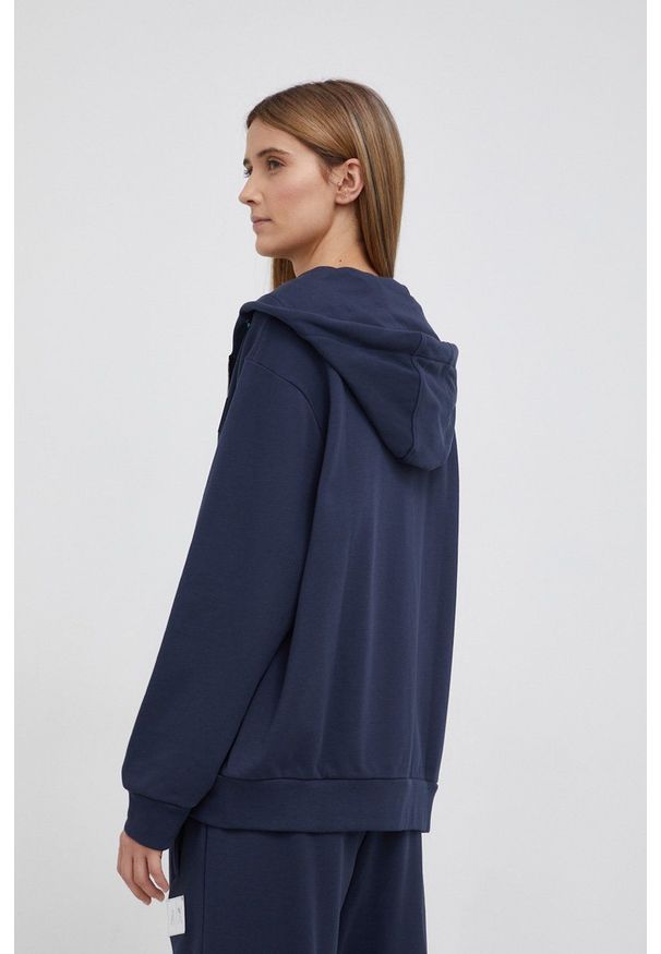 Armani Exchange Bluza bawełniana damska kolor granatowy z kapturem z aplikacją. Okazja: na co dzień. Typ kołnierza: kaptur. Kolor: niebieski. Materiał: bawełna. Wzór: aplikacja. Styl: casual