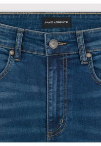 Pako Lorente - PAKO LORENTE - Granatowe spodnie męskie jeans. Okazja: na co dzień. Kolor: niebieski. Materiał: jeans. Styl: casual, klasyczny #3