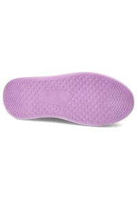 Fioletowe Sneakersy Venezia Stylowe Obuwie Damskie. Okazja: na spacer. Kolor: fioletowy. Materiał: skóra. Szerokość cholewki: normalna. Sezon: lato, wiosna. Obcas: na obcasie. Wysokość obcasa: średni. Sport: turystyka piesza