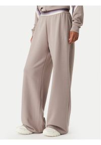 EA7 Emporio Armani Spodnie dresowe 7W001517 AF12501 U6100 Beżowy ciemny Wide Leg. Kolor: beżowy. Materiał: syntetyk #1