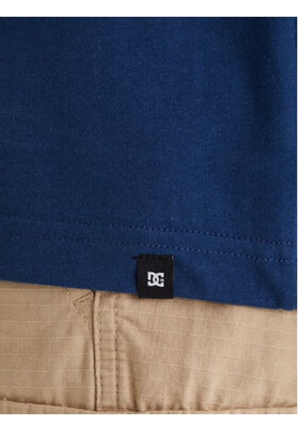 DC Shoes T-Shirt Blurry Years EDYZT04363 Granatowy Regular Fit. Kolor: niebieski. Materiał: bawełna