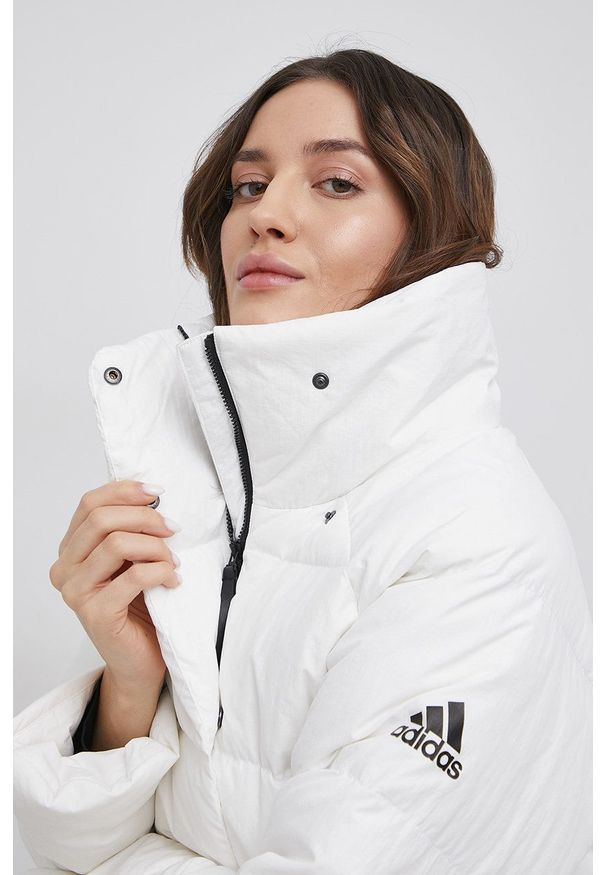 adidas Performance - Kurtka puchowa. Kolor: biały. Materiał: puch. Długość rękawa: raglanowy rękaw. Długość: długie