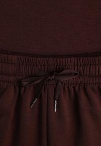 Renee - Brązowy Bawełniano-Wiskozowy Komplet Sportowy T-shirt i Szorty Areinna. Kolor: brązowy. Materiał: wiskoza, bawełna #3