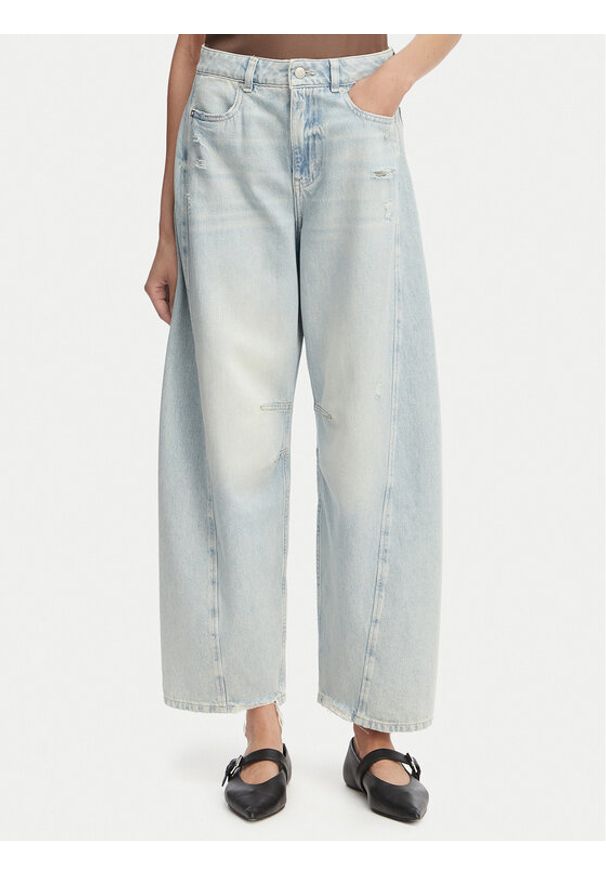 BOSS Jeansy 50558722 Niebieski Balloon Fit. Kolor: niebieski