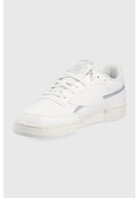 Reebok Classic buty CLUB C 85 VEGAN kolor biały. Nosek buta: okrągły. Zapięcie: sznurówki. Kolor: biały. Materiał: poliester, materiał, guma. Wzór: motyw zwierzęcy. Model: Reebok Classic, Reebok Club #5