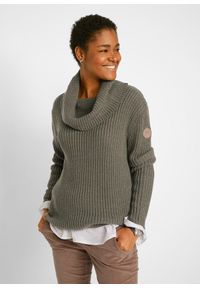 bonprix - Sweter z dzianiny o splocie dużych oczek, z szerokim golfem. Typ kołnierza: golf. Kolor: zielony. Materiał: dzianina. Wzór: ze splotem #1