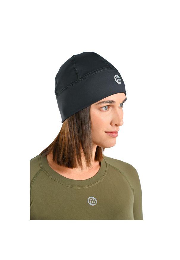 NESSI SPORTSWEAR - Czapka krótka ocieplana do biegania Unisex Nessi Sportswear. Kolor: czarny. Styl: sportowy