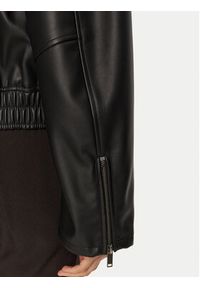 Gina Tricot Kurtka z imitacji skóry 23136 Czarny Loose Fit. Kolor: czarny. Materiał: skóra #5