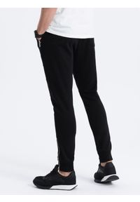 Ombre Clothing - Spodnie męskie dresowe typu jogger - czarne V3 OM-PASK-22FW-004 - XXL. Kolor: czarny. Materiał: dresówka. Styl: elegancki #4