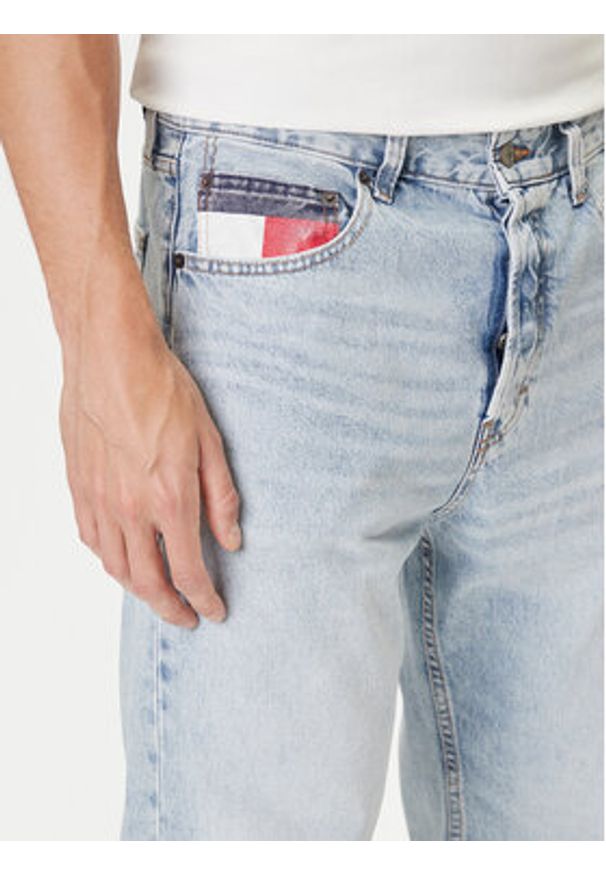 Tommy Jeans Jeansy Otis DM0DM21226 Niebieski Straight Fit. Kolor: niebieski