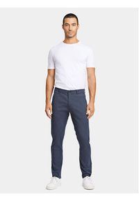 Lindbergh Chinosy 30-005044 Granatowy Slim Fit. Kolor: niebieski. Materiał: bawełna