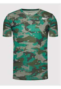 Nike Koszulka techniczna DD6886 Dri-Fit Zielony Regular Fit. Kolor: zielony. Materiał: syntetyk. Technologia: Dri-Fit (Nike) #4