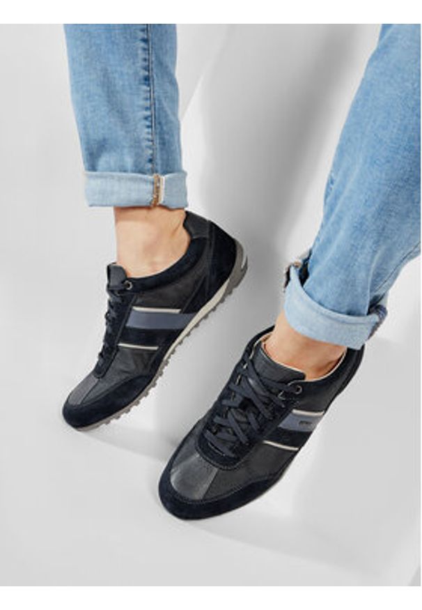 Geox Sneakersy U Wells C U52T5C 02211 C4021 Granatowy. Kolor: niebieski. Materiał: materiał