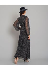JENESEQUA - Jedwabna sukienka Johannesburg. Kolor: czarny. Materiał: jedwab. Długość rękawa: długi rękaw. Wzór: nadruk. Długość: maxi #4