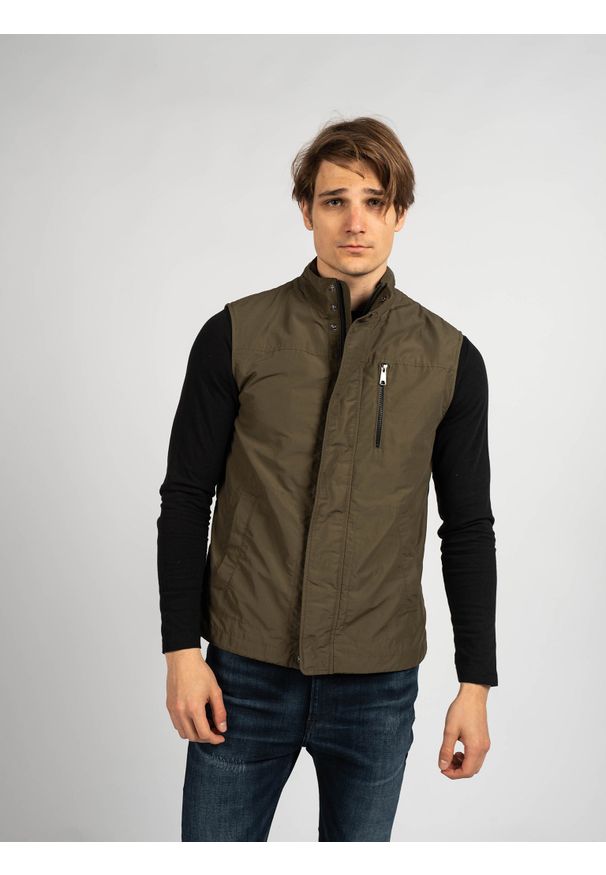 Geox Bezrękawnik "Vincit" | M0220E T2473 | Vincit Gilet | Mężczyzna | Khaki, Zielony. Okazja: na co dzień. Typ kołnierza: kołnierzyk stójkowy. Kolor: zielony, brązowy, wielokolorowy. Materiał: poliamid, bawełna. Długość rękawa: bez rękawów. Styl: casual