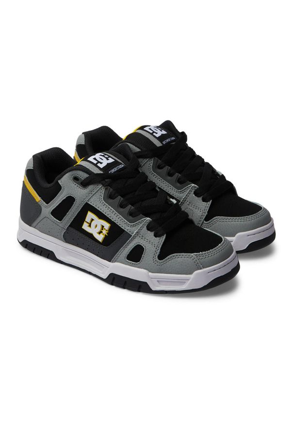 DC Shoes - Buty na deskorolkę męskie DC Stag. Zapięcie: sznurówki. Kolor: szary. Materiał: syntetyk, materiał, tkanina. Szerokość cholewki: normalna. Sport: skateboard
