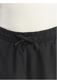 Roxy Szorty sportowe Everyday Flow ERJNS03530 Czarny Regular Fit. Kolor: czarny. Materiał: syntetyk #2