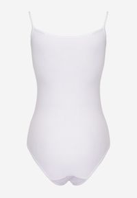 Renee - Białe Elastyczne Body Bawełniane z Cienkimi Ramiączkami Neveleen. Stan: podwyższony. Kolor: biały. Materiał: bawełna #3