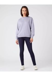 Wrangler - WRANGLER RETRO SWEAT DAMSKA BLUZA KLASYCZNA LOGO HEIRLOOM LILAC W6N0HAXGE. Styl: retro, klasyczny