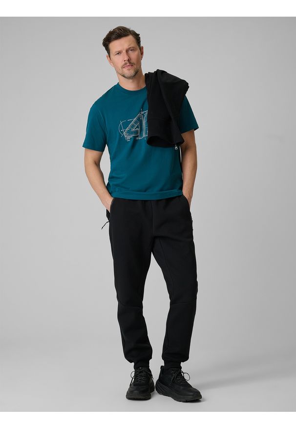 4f - 4F T-shirt regular z nadrukiem męski - turkusowy XXL. Okazja: na co dzień. Kolor: turkusowy. Materiał: dzianina, bawełna, materiał. Wzór: nadruk. Styl: casual