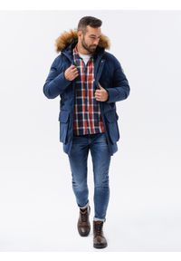 Ombre Clothing - Kurtka męska zimowa parka z kieszeniami cargo - granatowa V5 C554 - L. Kolor: niebieski. Materiał: syntetyk, poliester. Długość: długie. Sezon: zima. Styl: klasyczny