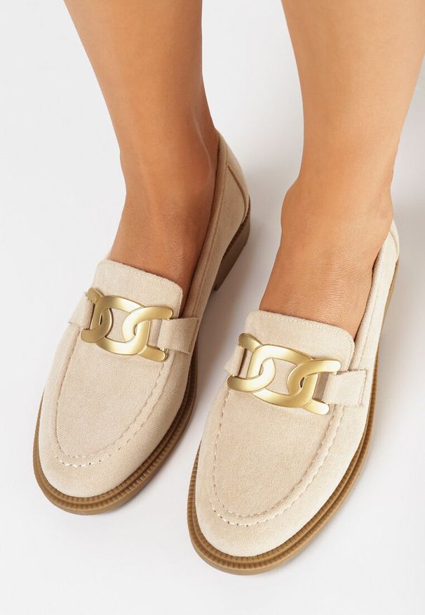 Born2be - Beżowe Mokasyny z Ekozamszu z Metalową Klamrą Sanile. Zapięcie: klamry. Kolor: beżowy. Styl: elegancki