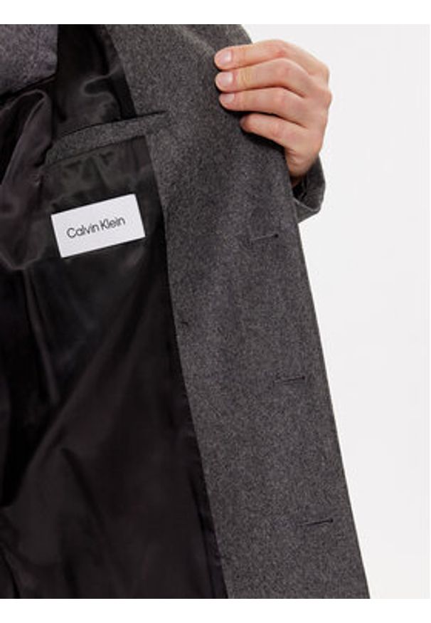 Calvin Klein Płaszcz wełniany K10K111745 Szary Regular Fit. Kolor: szary. Materiał: wełna