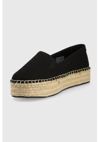 Calvin Klein Jeans espadryle Flatform Espadrille YW0YW00661.BDS kolor czarny na platformie. Nosek buta: okrągły. Kolor: czarny. Materiał: materiał, guma, włókno. Wzór: gładki. Obcas: na platformie #4