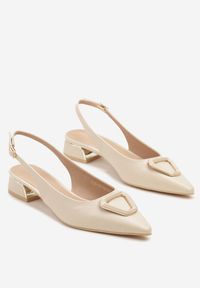 Renee - Beżowe Sandały Vices Typu Slingback na Niskim Obcasie Slingback ze Skórzaną Wkładką Geometryczną Ozdobą Lilienia. Zapięcie: sprzączka. Kolor: beżowy. Materiał: skóra. Wzór: geometria, aplikacja. Obcas: na obcasie. Styl: elegancki. Wysokość obcasa: niski #5